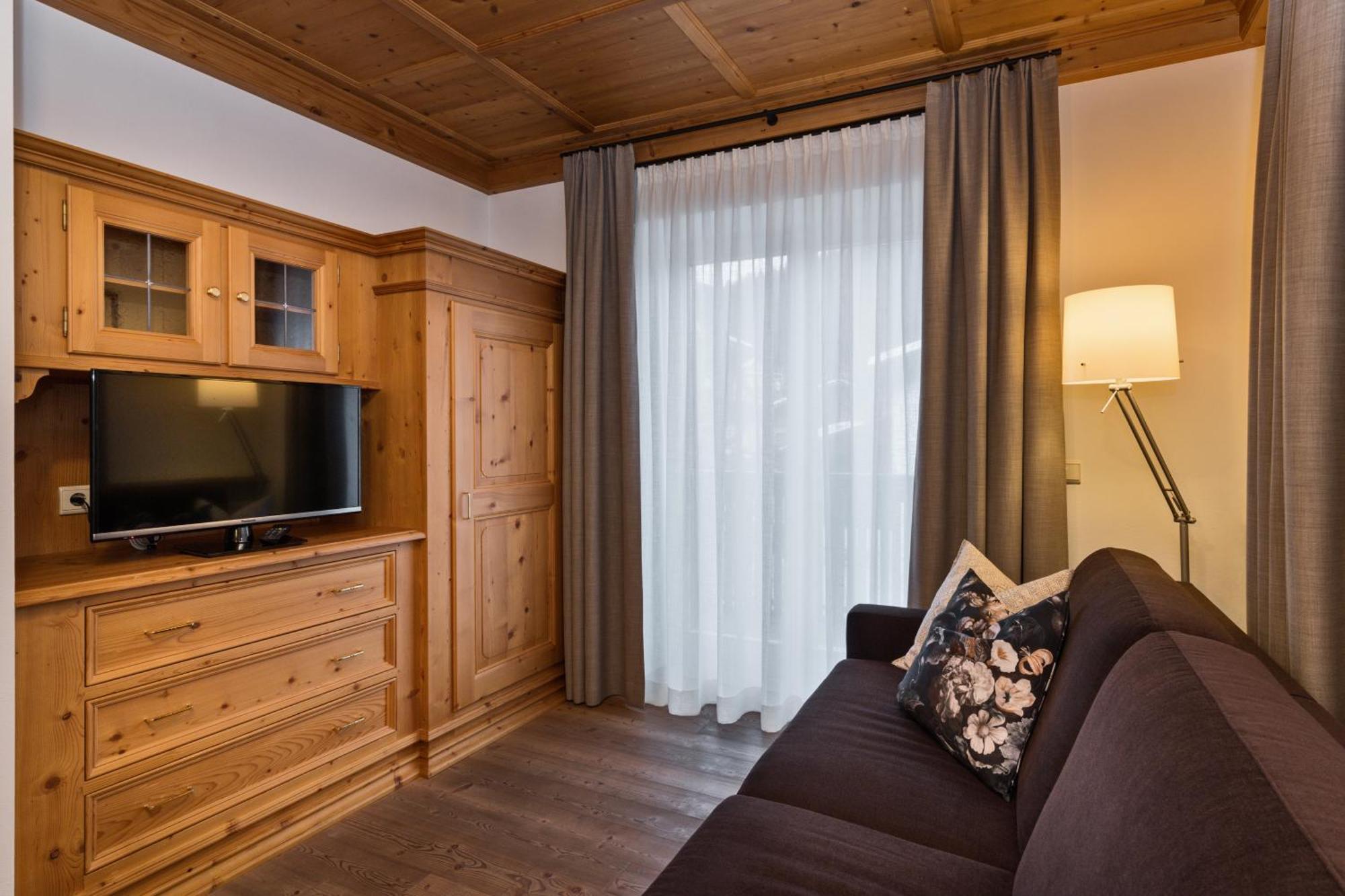 Alma Mountain Residence Toblach Exterior foto